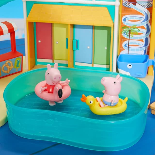 Detalle de Peppa Pig Schwimmbad-Spaß-Spielset mit 15 Teilen und 2 Figuren – Spielzeuge zum Nachspielen