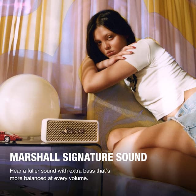 Detalle de Marshall Emberton III Portable Bluetooth Speaker (IP67 Waterproof, True Stereophonic Sound) — Cream