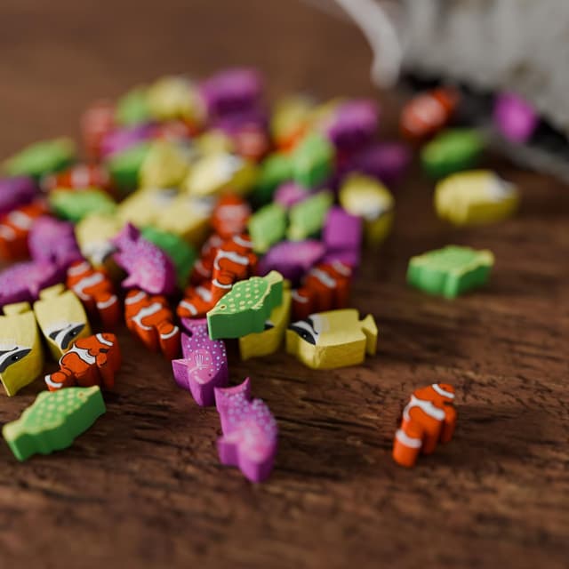 Detalle de Shallow Sea board game: Strategy tile-placement reef ecosystem game (ages 14+, 1–4 players)