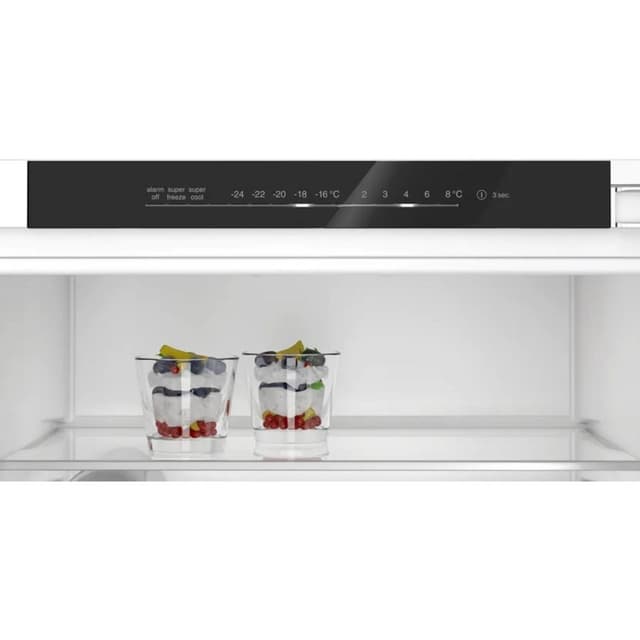 Detalle 2 de Balay Combi 290 L silencioso