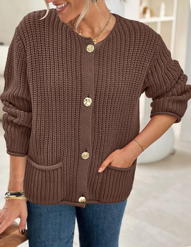 Detalle de PrettyGarden Women's Cardigan Knit Sweater with Pockets 2025