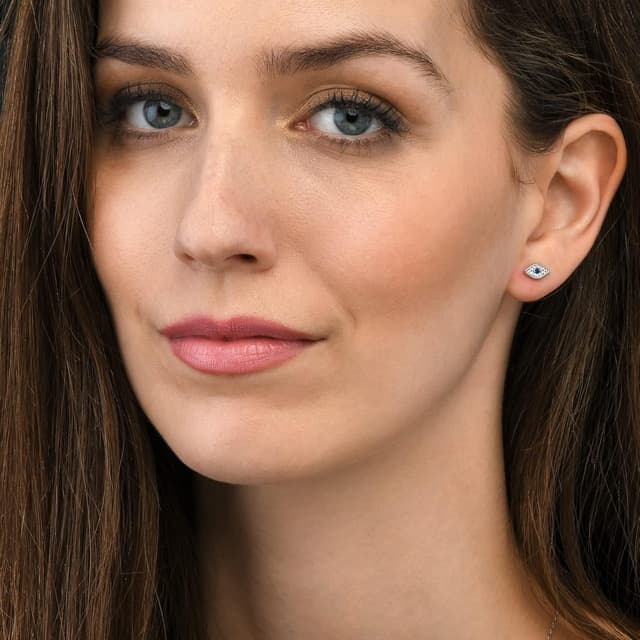 Detalle de Diamond Treats Petites boucles d’oreilles en argent 925 « mauvais œil »