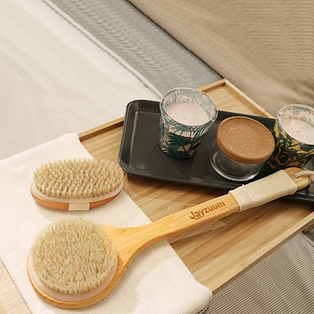 Detalle 2 de Jayzuum 2er-Set Rückenbürste mit langem Stiel – Trockenbürste & Saunabürste für Peeling und Massage