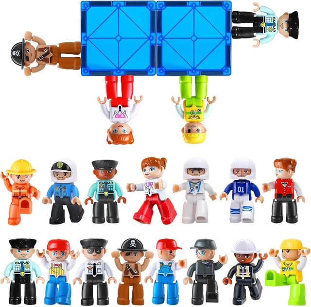 Detalle de Magnetic Figures 15-piece community set for kids 🧲