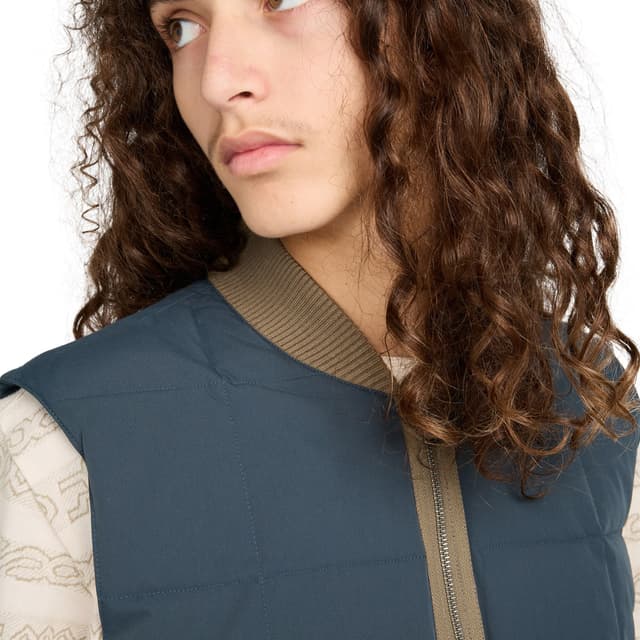 Detalle 2 de Element Union Quilted Chaleco en quilt de hombre