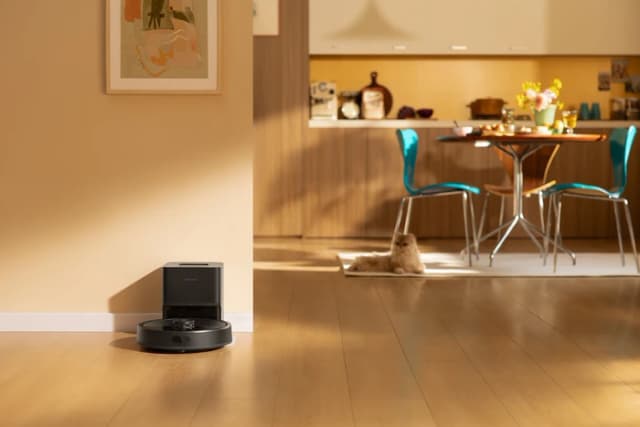 Detalle 2 de Roborock Q7 TF+ Black mit 10.000 Pa Saugleistung