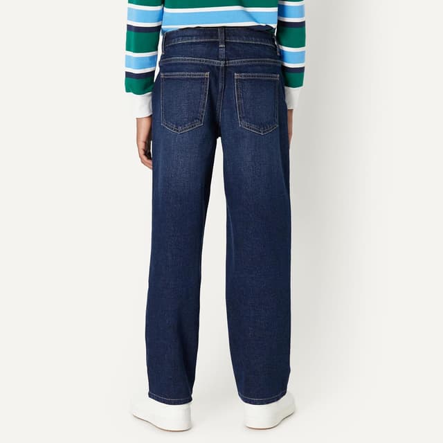 Detalle 2 de Amazon Essentials Jungen Medium Stretch Loose Jeans mit geradem, weitem Bein