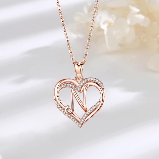 Detalle 2 de INFUSEU collana lettera A cuore 20 pollici