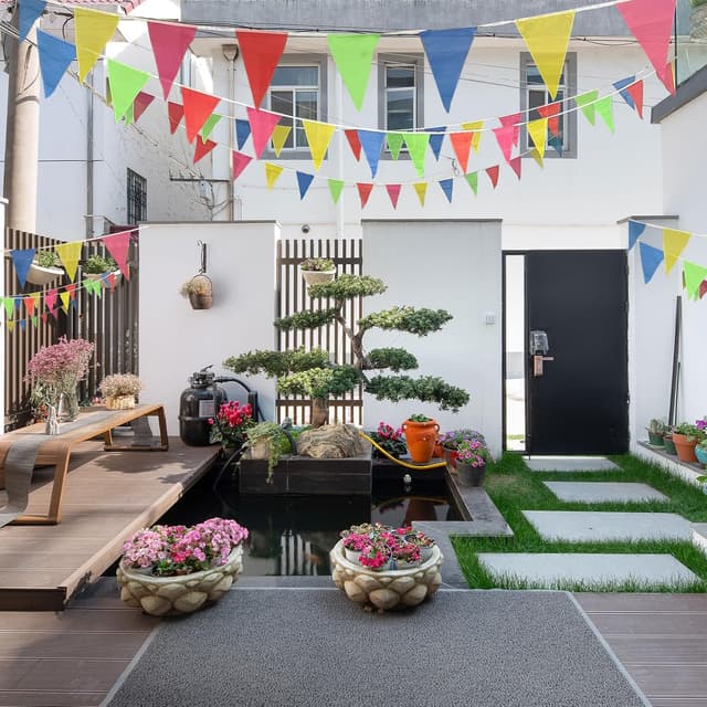 Detalle de EDATOFLY 240m Bunting Banner with 450 Nylon Pennant Flags – Waterproof party decoration