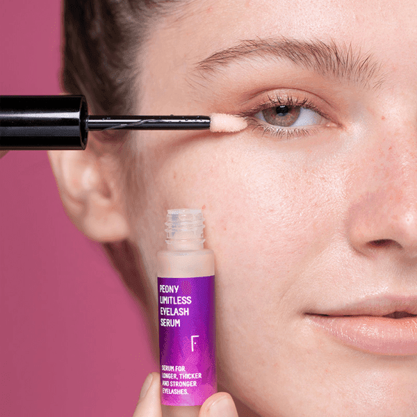 Detalle 2 de Freshly Cosmetics Peony Limitless Eyelash Serum 5 ml
