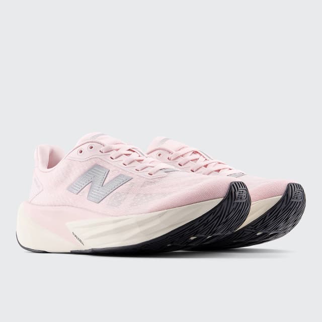 Detalle 2 de New Balance FuelCell Rebel v5