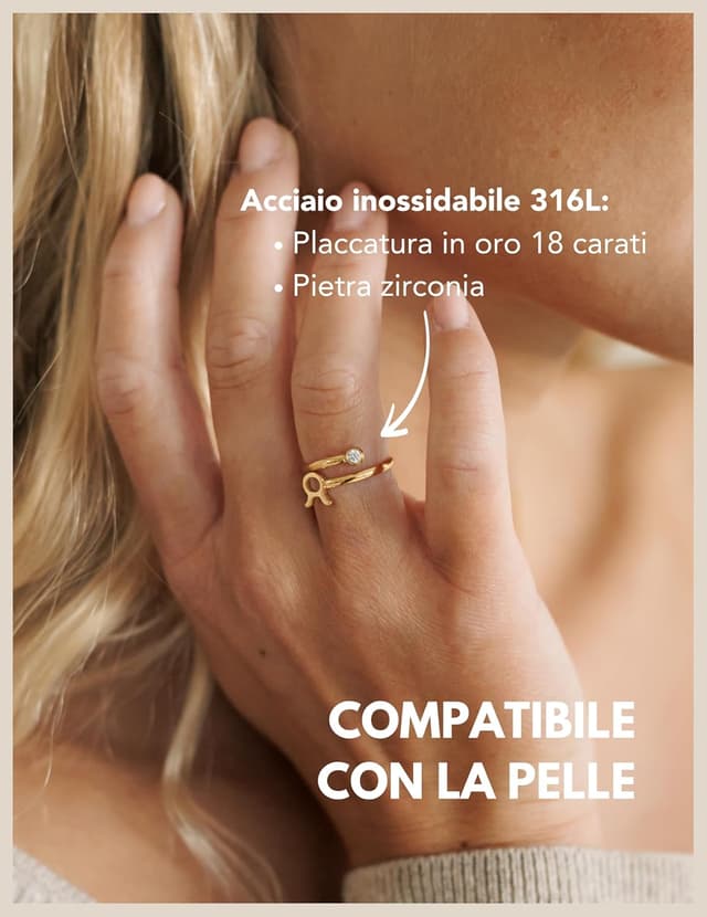 Detalle de GD GOOD.designs anello zodiacale in oro con zirconi, placcato 18K su acciaio 316L regolabile (mis. 52-60)
