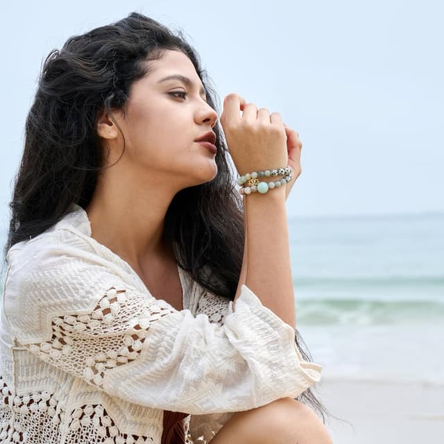 Detalle de Bivei set bracciali in pietra naturale Cristallo verde con charm loto, perline 8 mm (lotus chakra) elastici