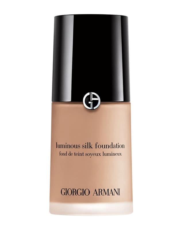 Imagen de Giorgio Armani Luminous Silk 30 ml base de maquillaje en OfertitasTOP