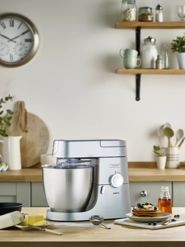 Detalle 2 de Kenwood Chef XL KVL4110: 6,7 L Edelstahlschüssel 🍲