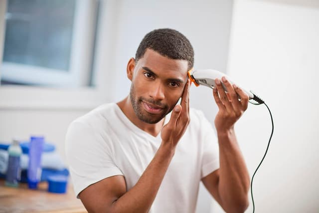 Thumbnail 5 de Remington ColourCut 🤖 Máquina de Cortar Pelo con 9 peines