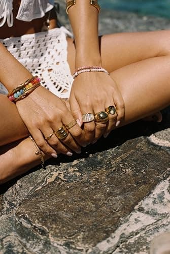 Detalle 2 de SINGULARU Siren Shells anillo 16