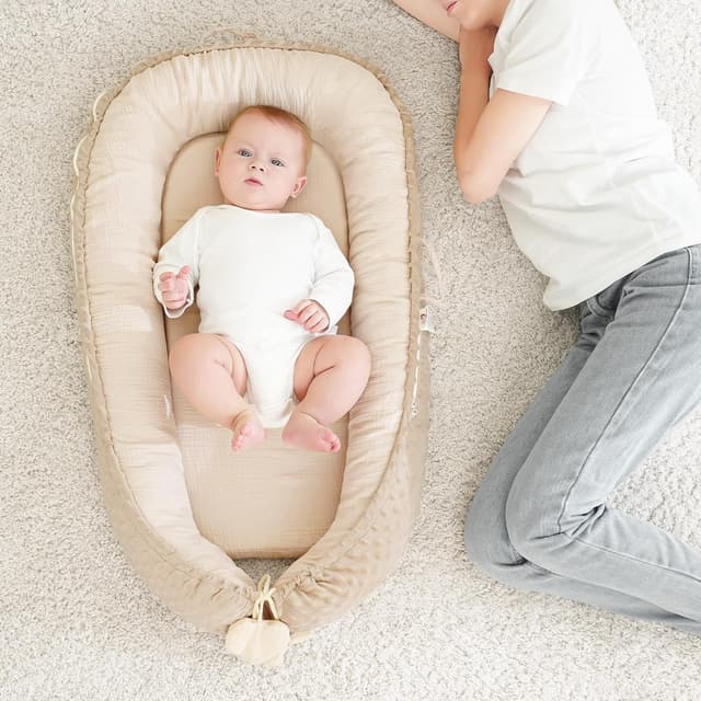 Thumbnail 6 de Bearmoss Babynestchen Kuschelnest für Neugeborene, vielseitig & tragbar (90 x 55 cm) – Reinweiß