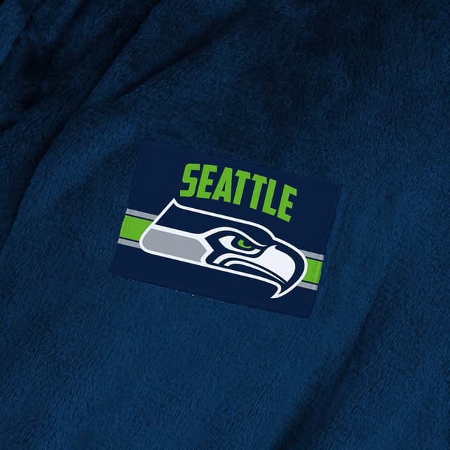 Detalle de NFL Silk Touch Women’s Robe S/M with Official Team Logo Patch