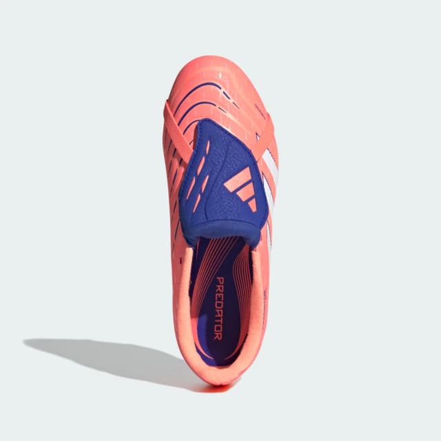 Detalle de Adidas Predator League bota plegable naranja