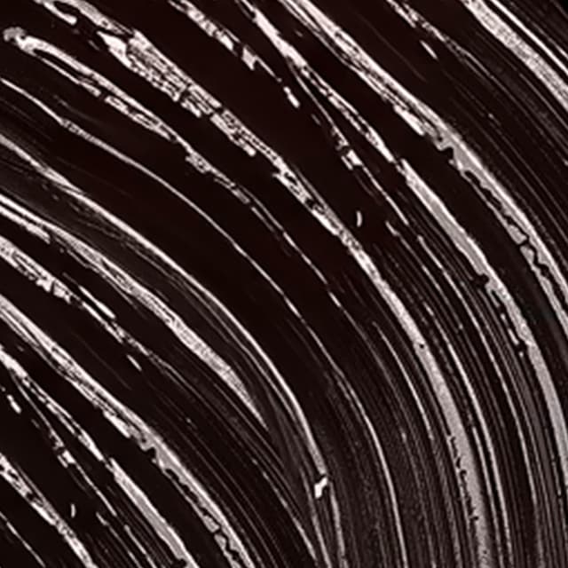 Detalle de L'Oréal Paris Panorama Chromatic Brun Leather – Mascara Volume Million con effetto panoramico fino a 24h