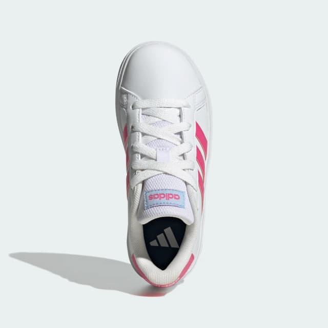 Detalle 2 de adidas Grand Court Lifestyle Tennis Lace-Up en blanco