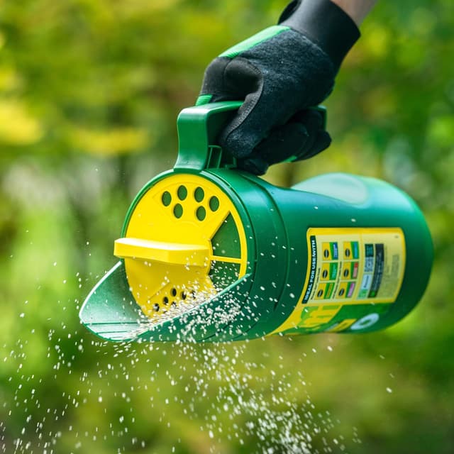 Thumbnail 4 de Miracle-Gro Compact Lawn Spreader