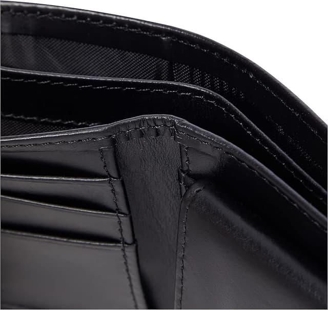 Detalle 1 de Levi's Casual Classics Hunte Coin Bifold — Marrón 👝