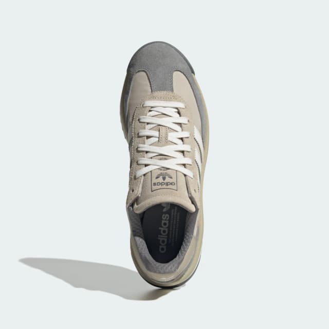Detalle 2 de adidas Zapatilla SL 72 RTN beige