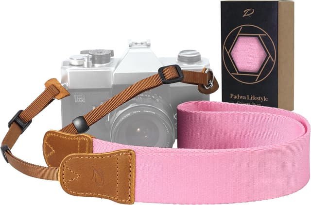 Detalle de Padwa Lifestyle Pink Camera Strap (Double Layer Crazy Horse Cowhide) – 1.5in Cotton Woven Adjustable Strap