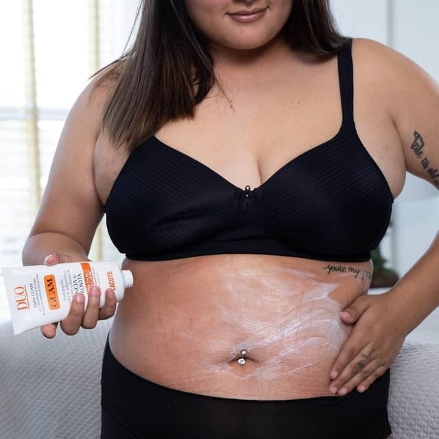 Detalle 2 de GUAM Duo Crema Pancia e Girovita Azione Calda