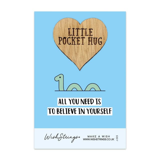 Thumbnail 3 de WishStrings Pocket Hug Wooden Keepsake