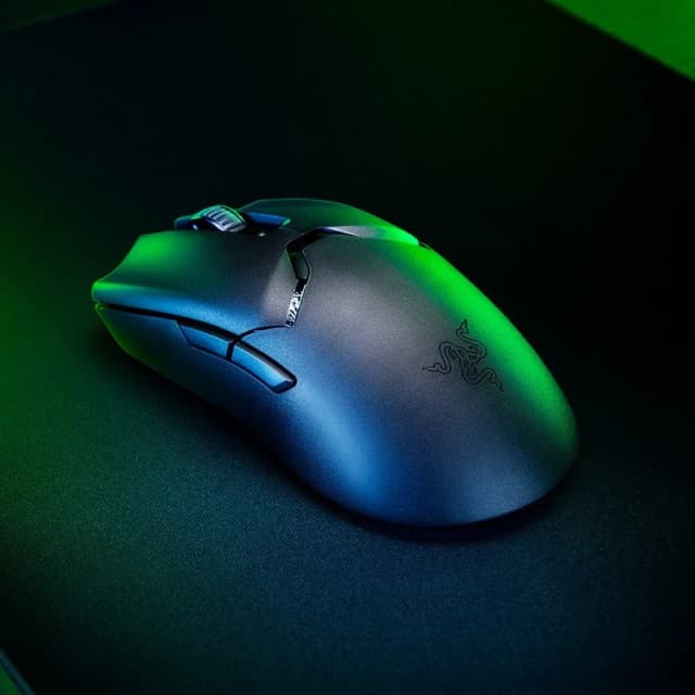 Detalle 2 de Razer Viper V2 Pro ratón gaming inalámbrico óptico 30.000 DPI (negro)