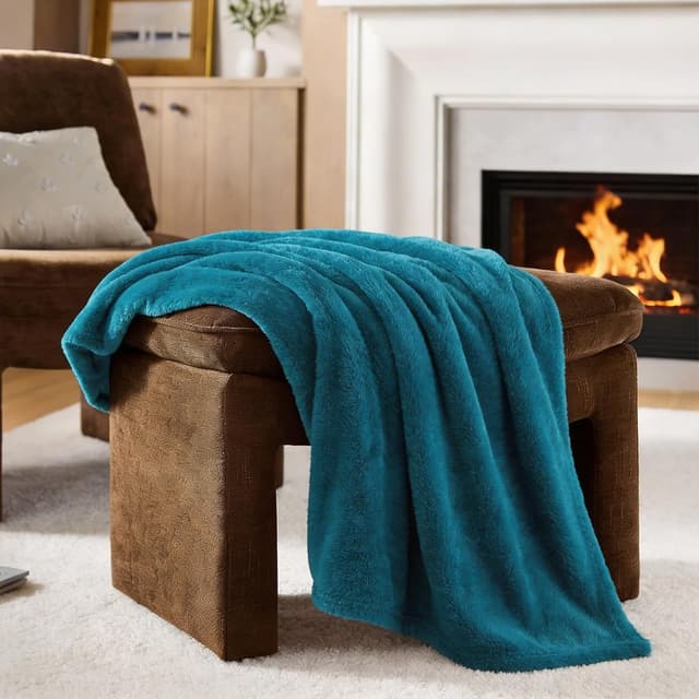 Detalle 2 de CozyLux Kuscheldecke Flauschig Klein 130 x 150 cm – Weiche Flanell-/Fleece-Sofa-Überwurfdecke in Türkis