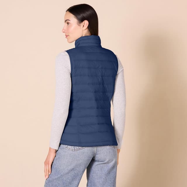 Detalle de Amazon Essentials Lightweight Puffer Vest 1