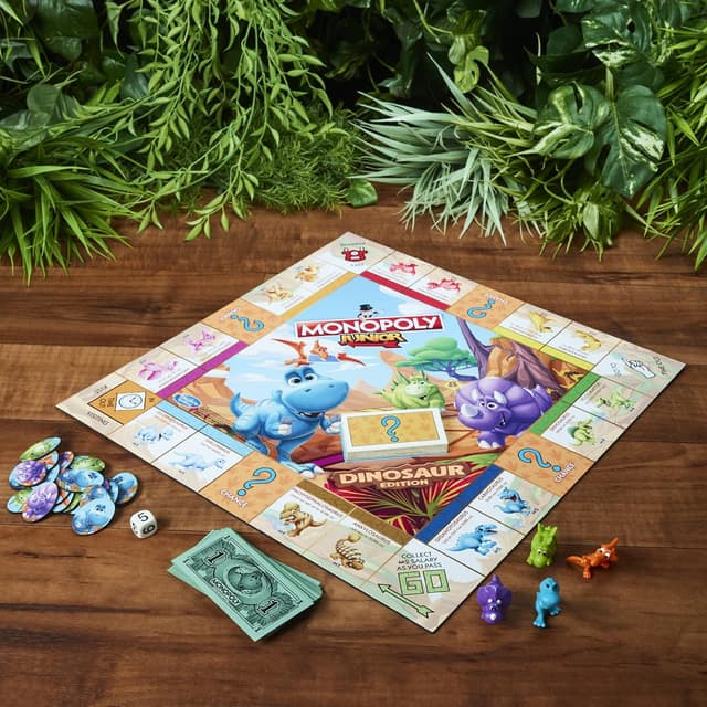 Detalle de Monopoly Junior Dinosaur Edition Game