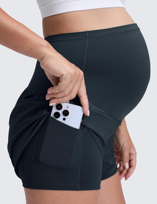 Detalle de CRZ YOGA shorts de grossesse 2 en 1 Feathery-Fit Soft avec poche (entrejambe 7,6 cm)