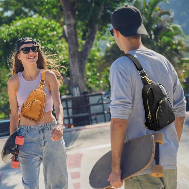 Detalle 1 de Kattee Borsa a tracolla in pelle RFID piccola