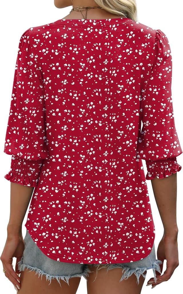 Detalle 2 de Aokosor women’s 3/4 sleeve V-neck puff cuff smocked tunic top for office and everyday wear