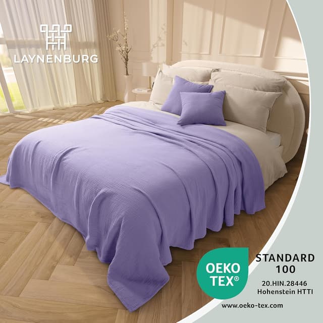 Detalle 2 de LAYNENBURG Premium Musselin Tagesdecke 150x200 cm aus 100% Baumwolle (Lavendel)