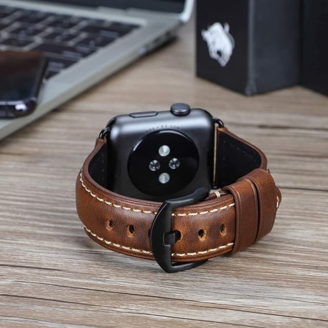Detalle 2 de HUAFIY Genuine Leather Apple Watch Band (42mm–49mm) with Stainless Buckle for Series 1–11 and Ultra models