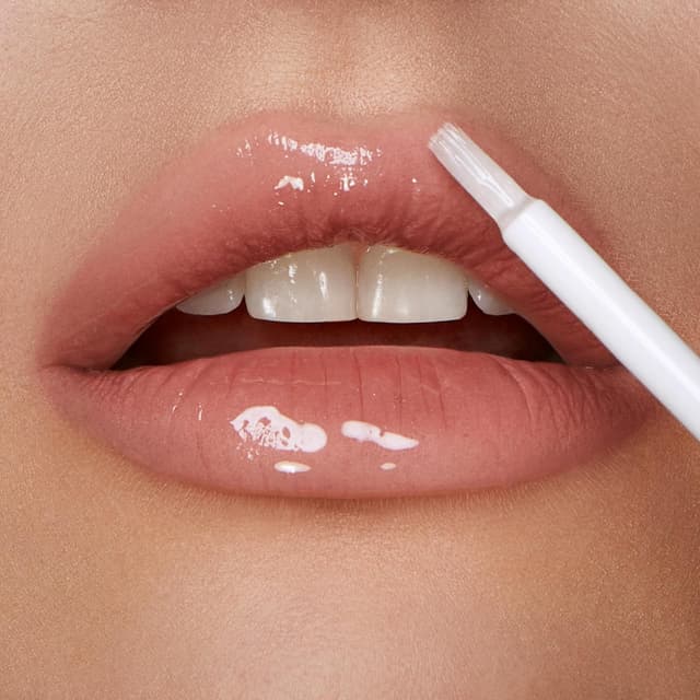 Thumbnail 3 de KIKO Milano Unlimited Double Touch Lip Set 01