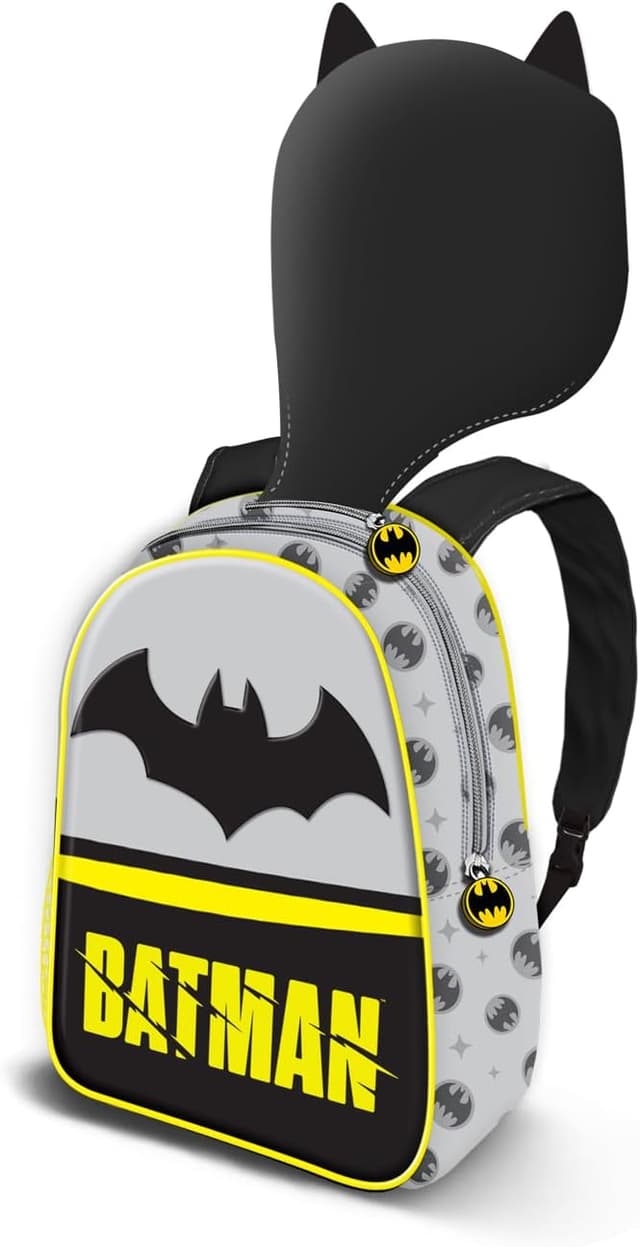 Detalle 2 de Batman Chibi Mochila con Capucha Gris, 26x31 cm, 8.5L🦇