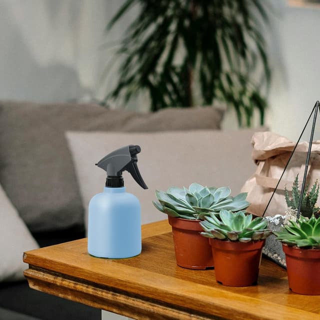 Detalle de RONTADA Plant Mister Spray Bottle (600ML) – Refillable indoor/outdoor trigger mist water sprayer, blue