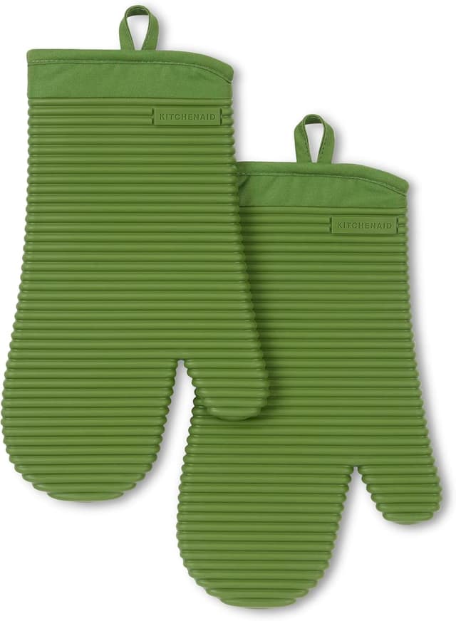 Thumbnail 4 de KitchenAid Ribbed Silicone Oven Mitts 2-Pack