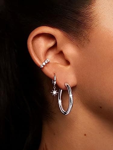 Detalle 2 de SINGULARU Polar Star Pendientes 1 cm