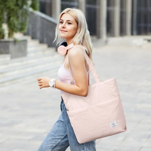 Detalle de KALIDI FANCY FOREST Damen Puffer-Shopper mit Reißverschluss – große Shopper-Tote für Laptop, Schule, Büro & Reisen