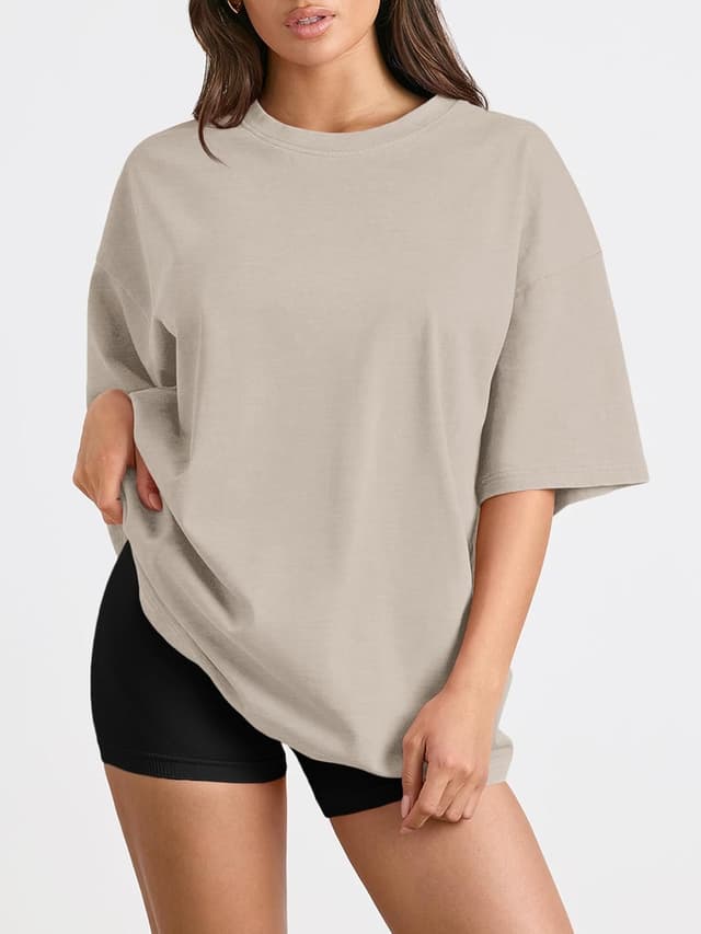 Detalle 2 de LILLUSORY oversized T-shirts for women (UK) – short-sleeve tunic-style basic top