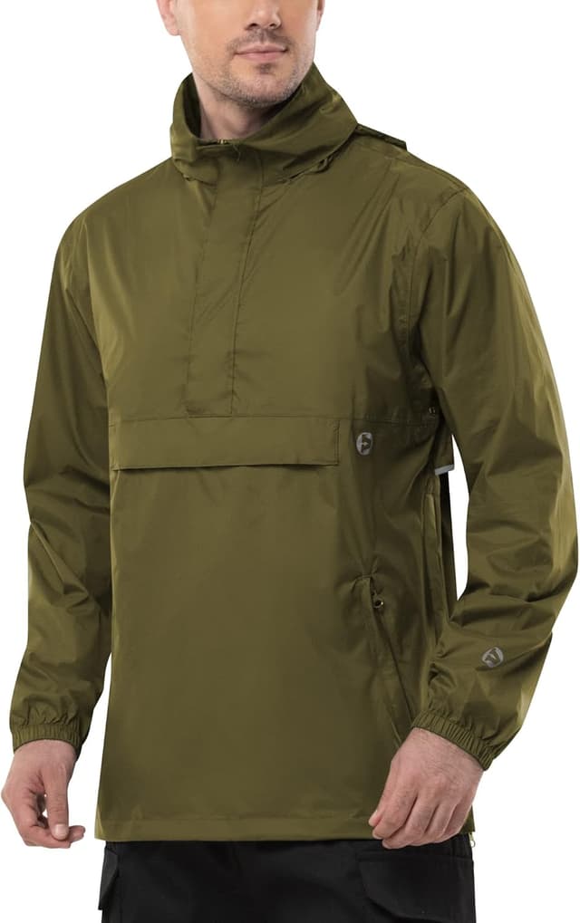 Detalle de Outdoor Ventures rain jacket 100% seam taped