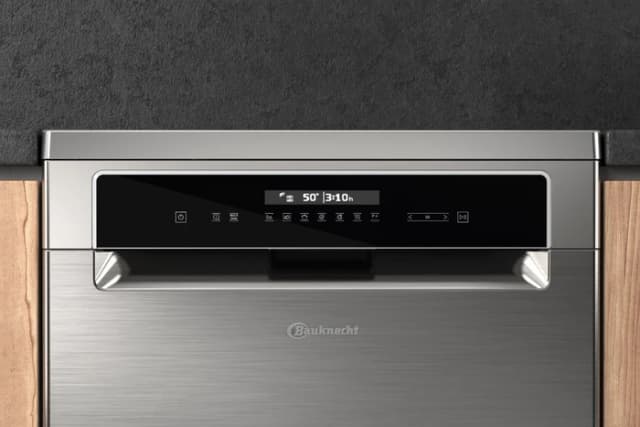 Detalle 2 de Bauknecht BFP 5O41 PLT X 🚰